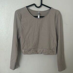Victoria Sport workout top. Size small.